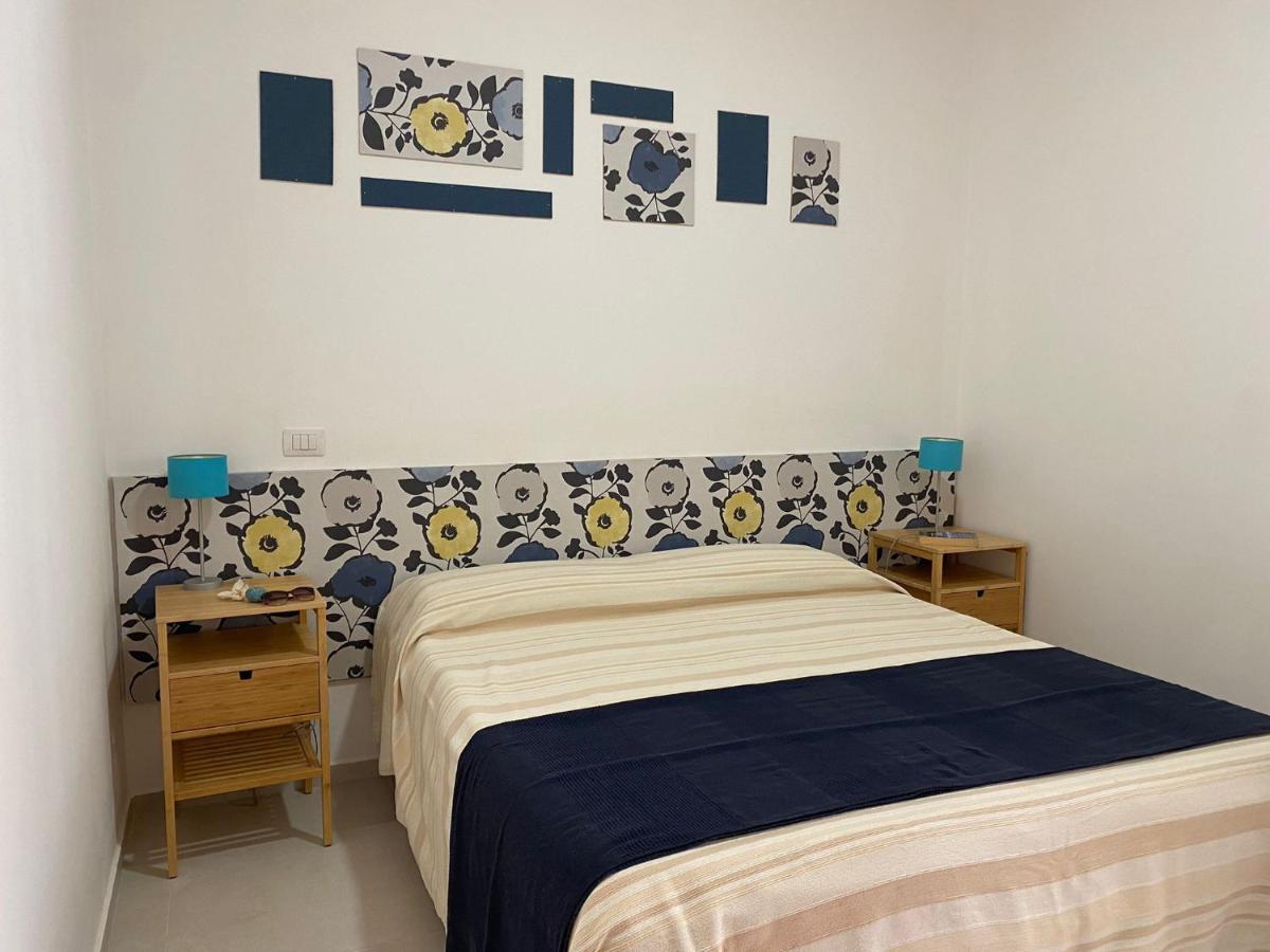 Casa Vacanze Il Giardino Dei Girasoli Marina di Ragusa Ngoại thất bức ảnh