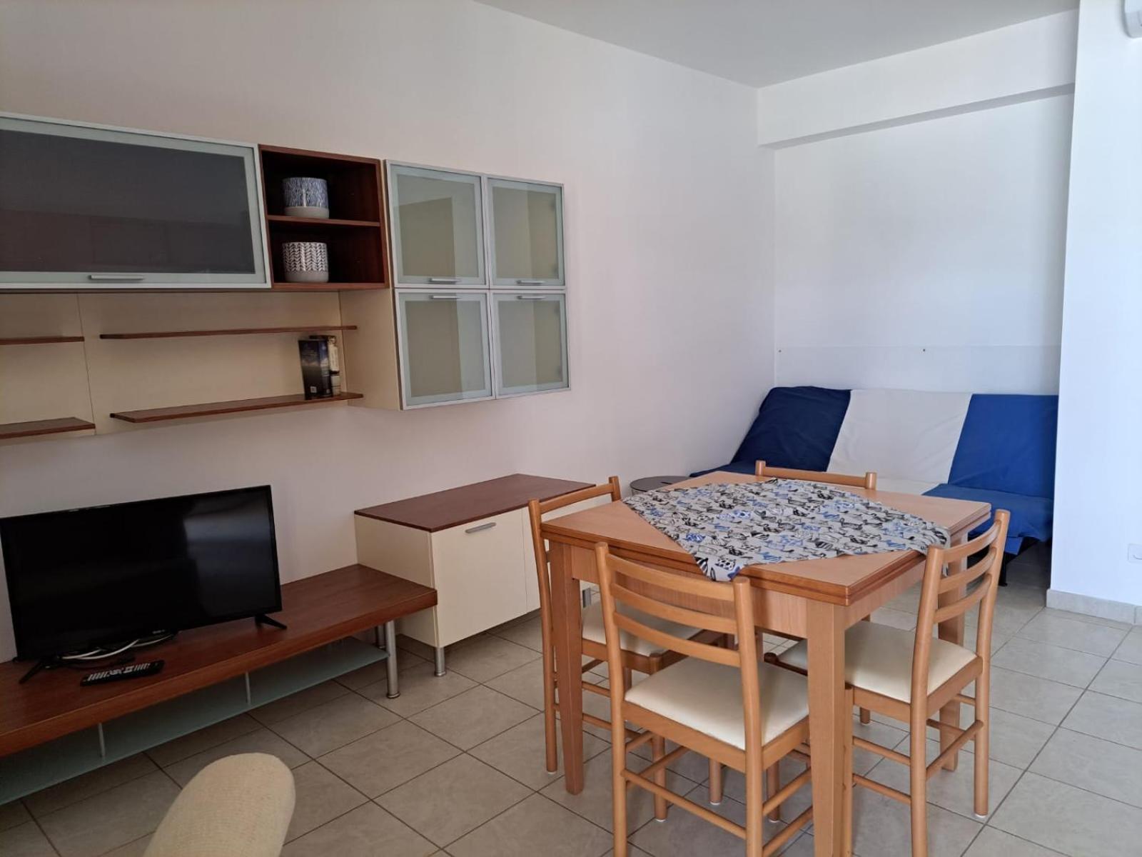 Casa Vacanze Il Giardino Dei Girasoli Marina di Ragusa Ngoại thất bức ảnh
