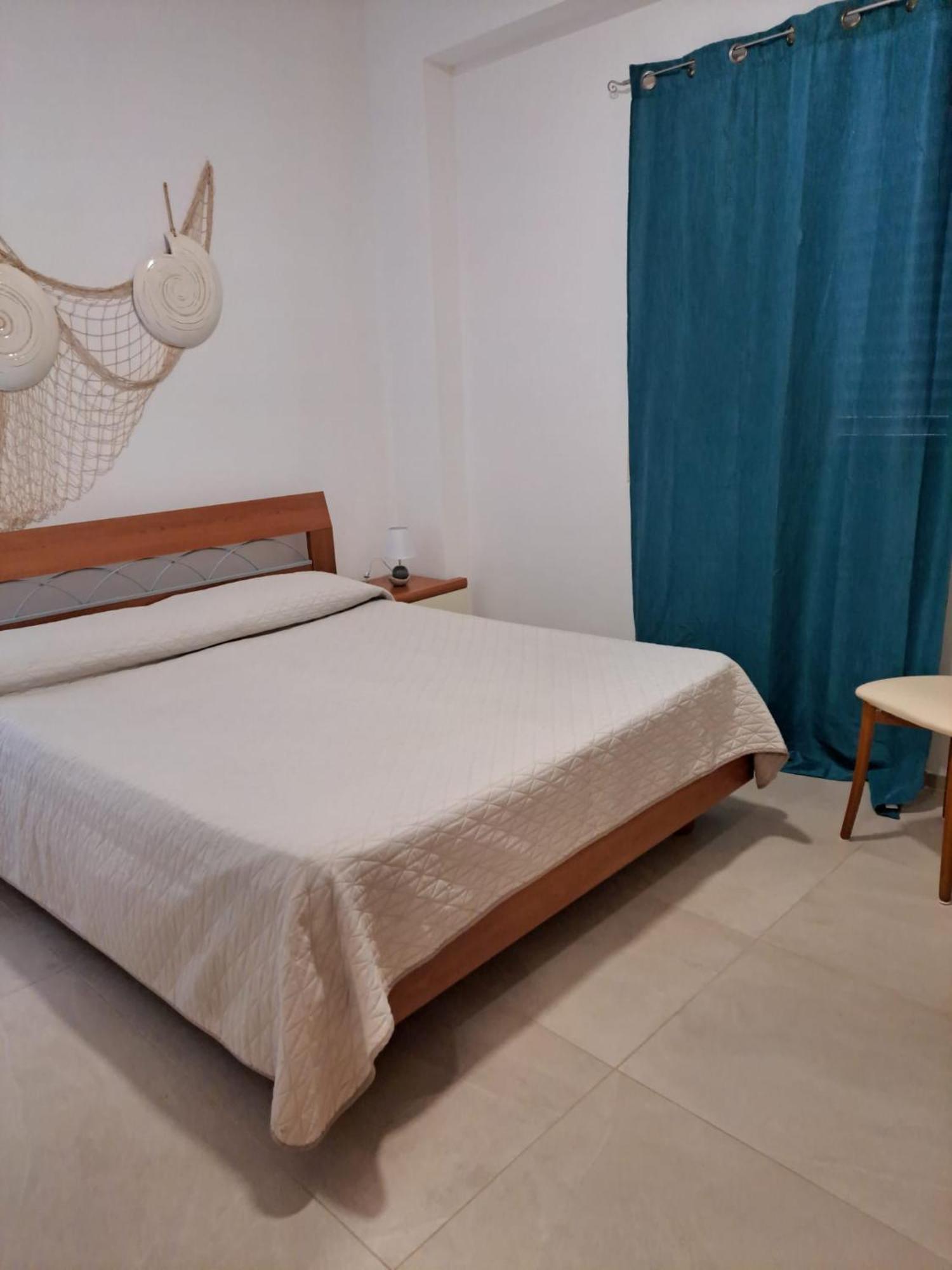 Casa Vacanze Il Giardino Dei Girasoli Marina di Ragusa Ngoại thất bức ảnh