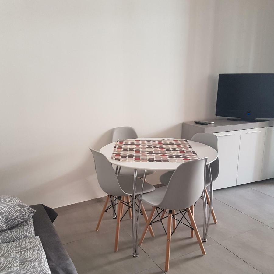 Casa Vacanze Il Giardino Dei Girasoli Marina di Ragusa Ngoại thất bức ảnh