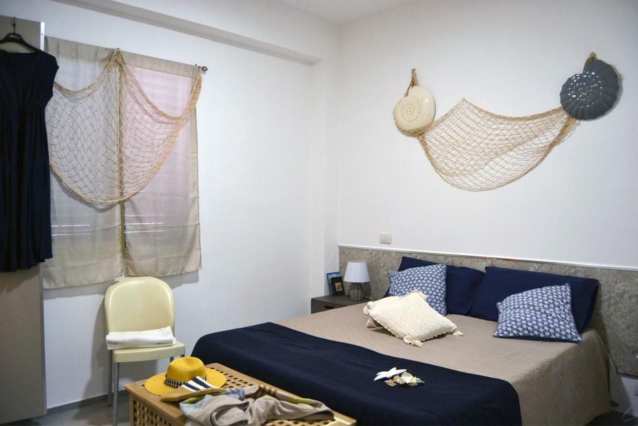Casa Vacanze Il Giardino Dei Girasoli Marina di Ragusa Ngoại thất bức ảnh